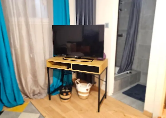 Les Chats Апартаменты