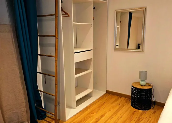 Апартаменты Les Chats *